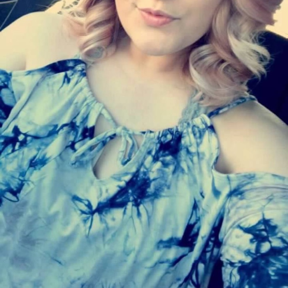 Belle Sky cold shoulder long sleeve tie-dye romper - Picture 10 of 10